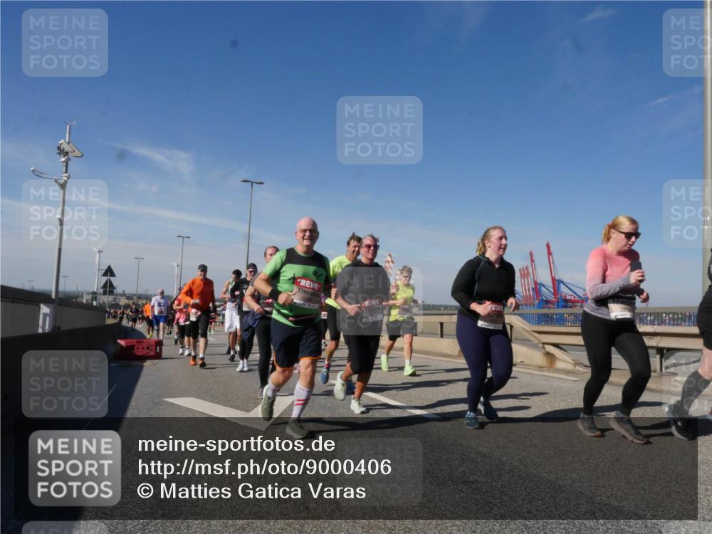 03.10.2025 - Köhlbrandbrückenlauf Matties Gatica Varas http://msf.ph/oto/9000406 03.10.2025 12:53:31 Position 2  meine-sportfotos.de
