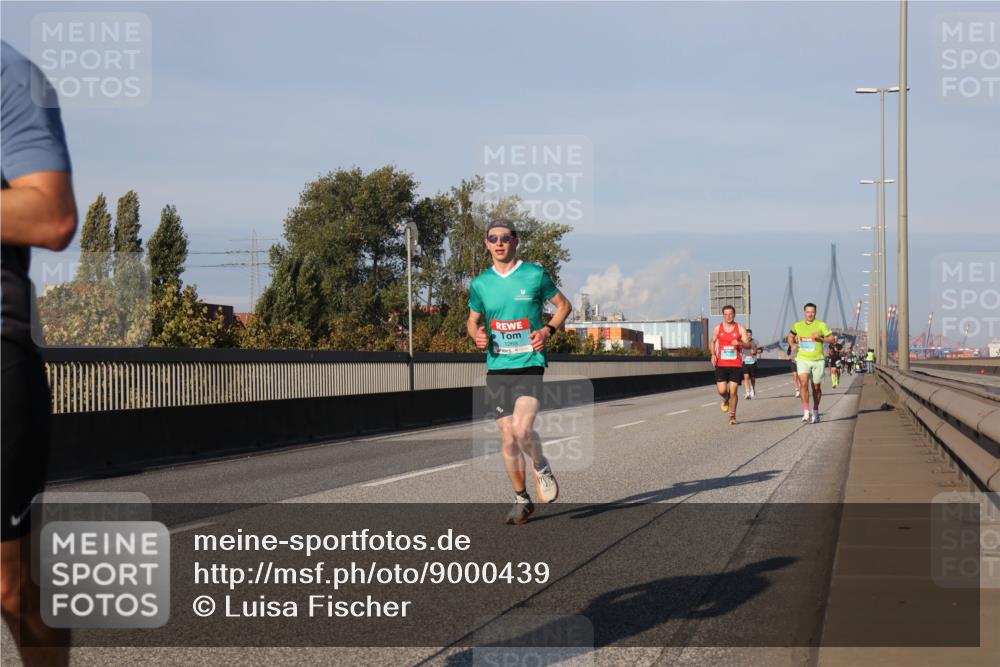03.10.2025 - Köhlbrandbrückenlauf Luisa Fischer http://msf.ph/oto/9000439 03.10.2025 10:42:28 Position 3 1268 meine-sportfotos.de