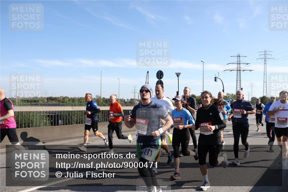 03.10.2025 - Köhlbrandbrückenlauf Julia Fischer http://msf.ph/oto/9000471 03.10.2025 12:15:22 Position 3 6742, 6764, 4213 meine-sportfotos.de
