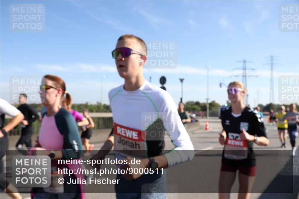 03.10.2025 - Köhlbrandbrückenlauf Julia Fischer http://msf.ph/oto/9000511 03.10.2025 12:15:26 Position 3 4208 meine-sportfotos.de