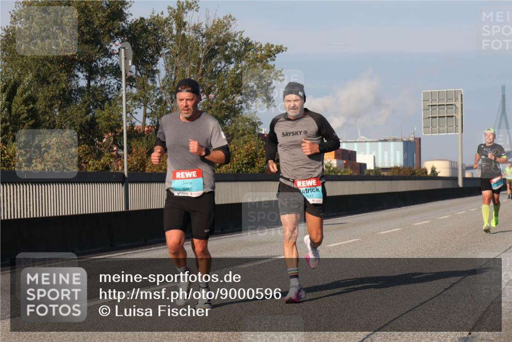 03.10.2025 - Köhlbrandbrückenlauf Luisa Fischer http://msf.ph/oto/9000596 03.10.2025 10:42:36 Position 3 3785, 037 meine-sportfotos.de