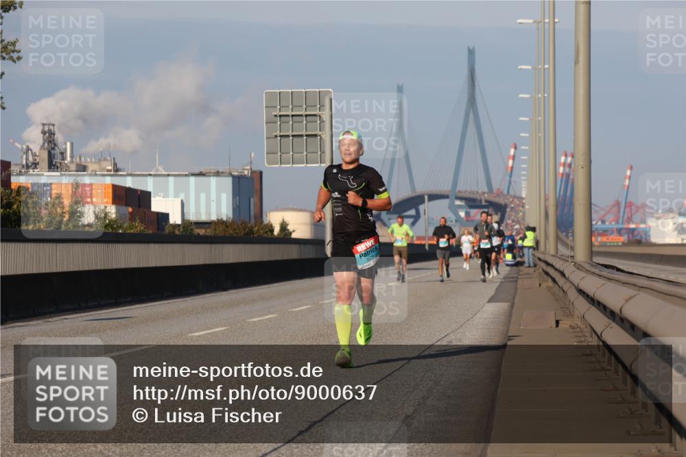 03.10.2025 - Köhlbrandbrückenlauf Luisa Fischer http://msf.ph/oto/9000637 03.10.2025 10:42:38 Position 3 3609 meine-sportfotos.de