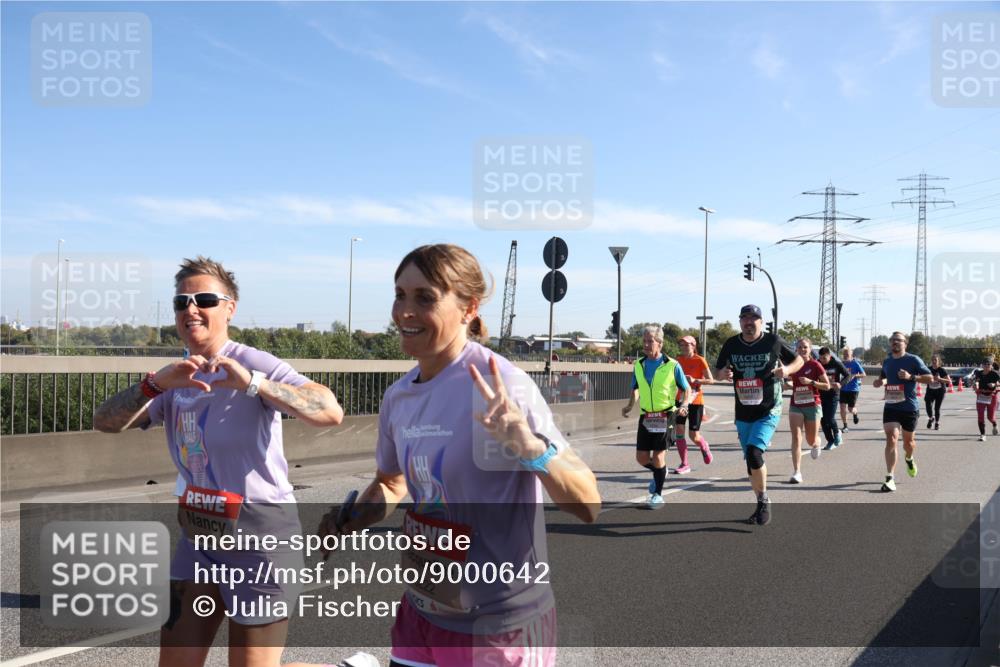 03.10.2025 - Köhlbrandbrückenlauf Julia Fischer http://msf.ph/oto/9000642 03.10.2025 12:15:43 Position 3 8024, 6222, 2025 meine-sportfotos.de
