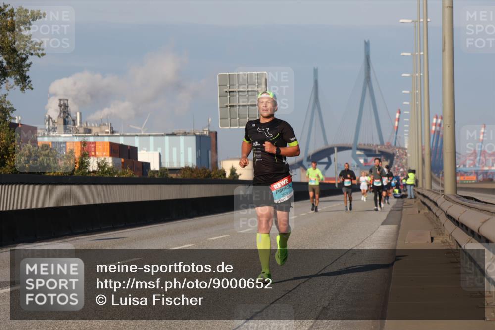 03.10.2025 - Köhlbrandbrückenlauf Luisa Fischer http://msf.ph/oto/9000652 03.10.2025 10:42:38 Position 3 3609 meine-sportfotos.de