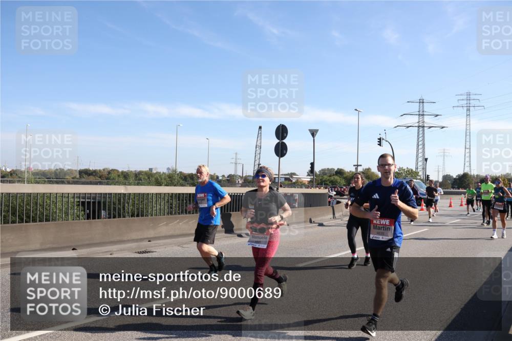 03.10.2025 - Köhlbrandbrückenlauf Julia Fischer http://msf.ph/oto/9000689 03.10.2025 12:15:48 Position 3 4635 meine-sportfotos.de
