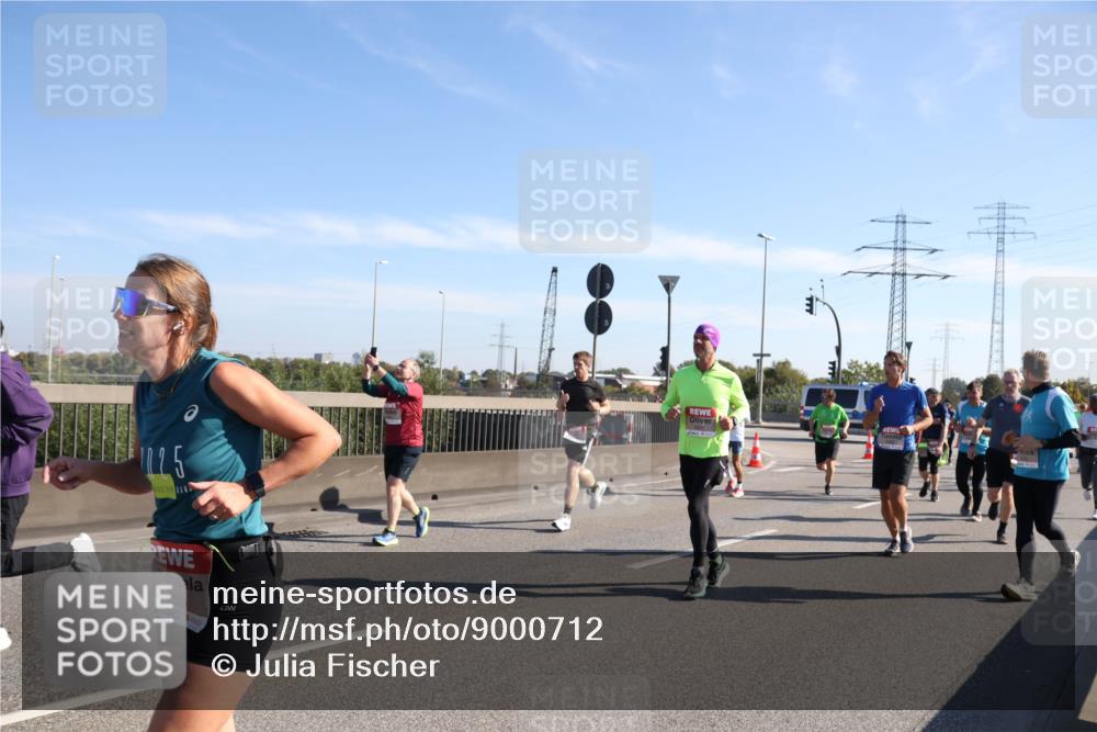 03.10.2025 - Köhlbrandbrückenlauf Julia Fischer http://msf.ph/oto/9000712 03.10.2025 12:15:52 Position 3 1225, 4015 meine-sportfotos.de