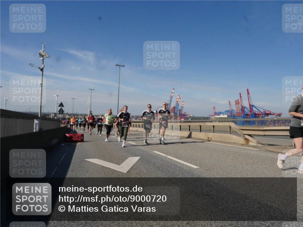 03.10.2025 - Köhlbrandbrückenlauf Matties Gatica Varas http://msf.ph/oto/9000720 03.10.2025 12:53:52 Position 2  meine-sportfotos.de