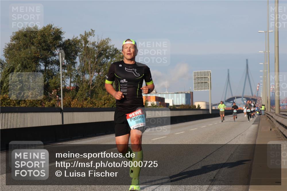03.10.2025 - Köhlbrandbrückenlauf Luisa Fischer http://msf.ph/oto/9000725 03.10.2025 10:42:41 Position 3 3609 meine-sportfotos.de