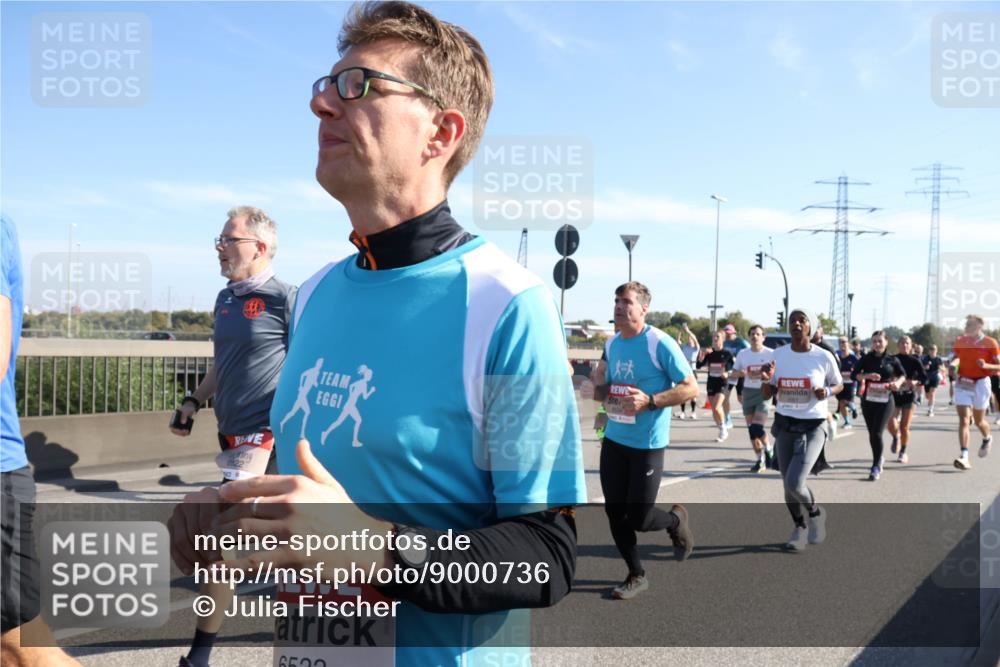 03.10.2025 - Köhlbrandbrückenlauf Julia Fischer http://msf.ph/oto/9000736 03.10.2025 12:15:54 Position 3 6520 meine-sportfotos.de