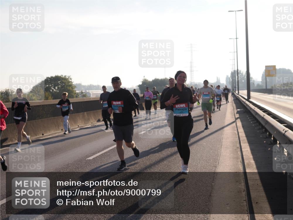 03.10.2025 - Köhlbrandbrückenlauf Fabian Wolf http://msf.ph/oto/9000799 03.10.2025 09:17:20 Position 3 140, 1496 meine-sportfotos.de
