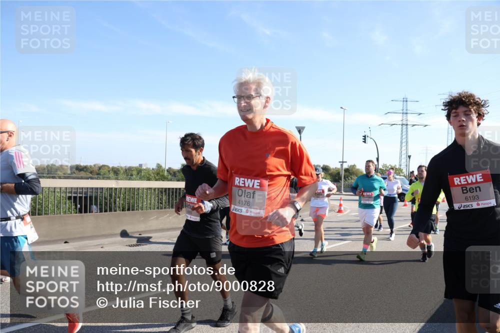 03.10.2025 - Köhlbrandbrückenlauf Julia Fischer http://msf.ph/oto/9000828 03.10.2025 12:16:10 Position 3 4176, 6193 meine-sportfotos.de