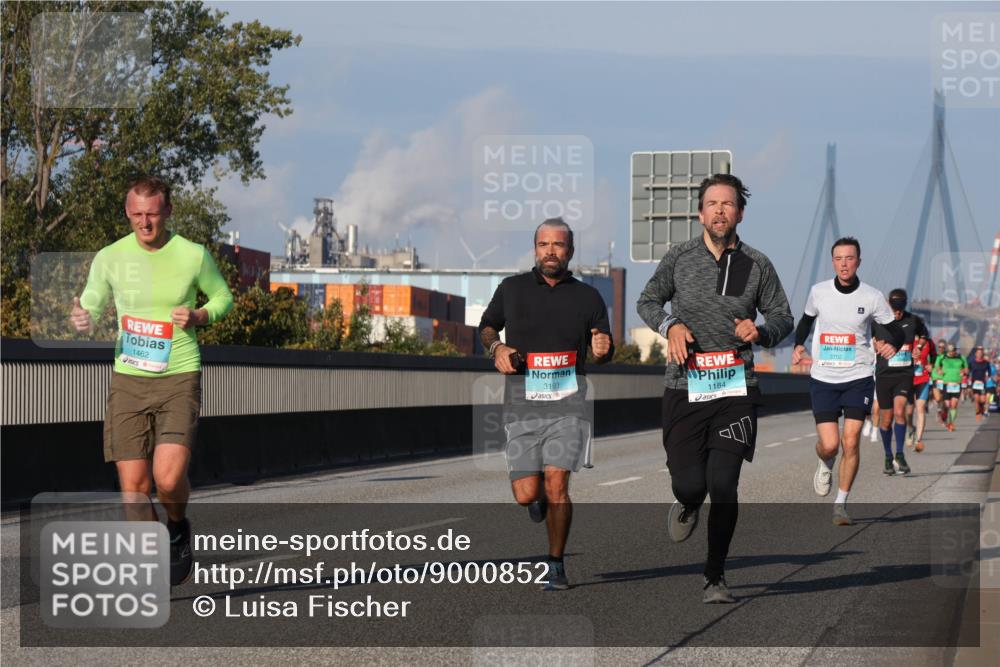 03.10.2025 - Köhlbrandbrückenlauf Luisa Fischer http://msf.ph/oto/9000852 03.10.2025 10:42:53 Position 3 1462, 3193, 1184, 3702 meine-sportfotos.de