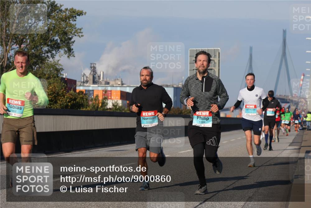 03.10.2025 - Köhlbrandbrückenlauf Luisa Fischer http://msf.ph/oto/9000860 03.10.2025 10:42:53 Position 3 1462, 3193, 1184, 3702 meine-sportfotos.de