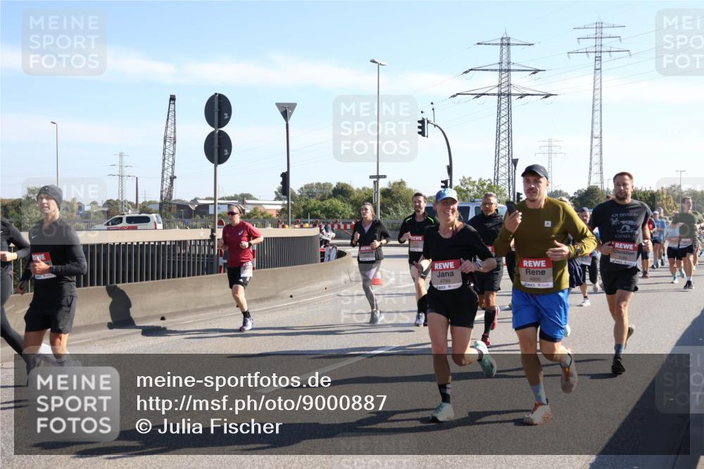 03.10.2025 - Köhlbrandbrückenlauf Julia Fischer http://msf.ph/oto/9000887 03.10.2025 12:16:23 Position 3 4794, 4806 meine-sportfotos.de