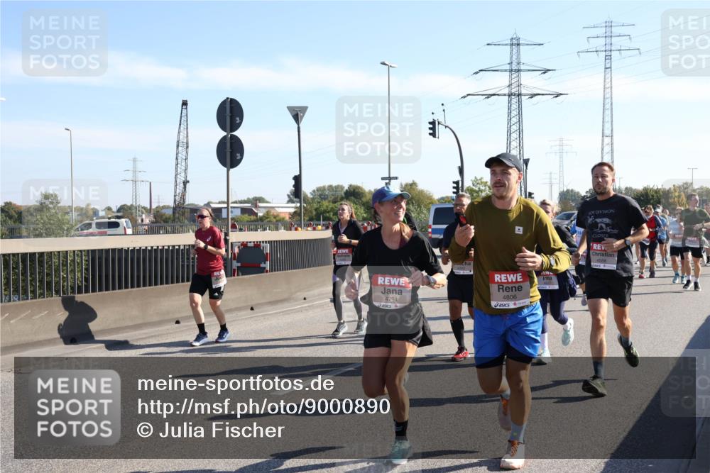 03.10.2025 - Köhlbrandbrückenlauf Julia Fischer http://msf.ph/oto/9000890 03.10.2025 12:16:23 Position 3 4794, 4806, 4588 meine-sportfotos.de