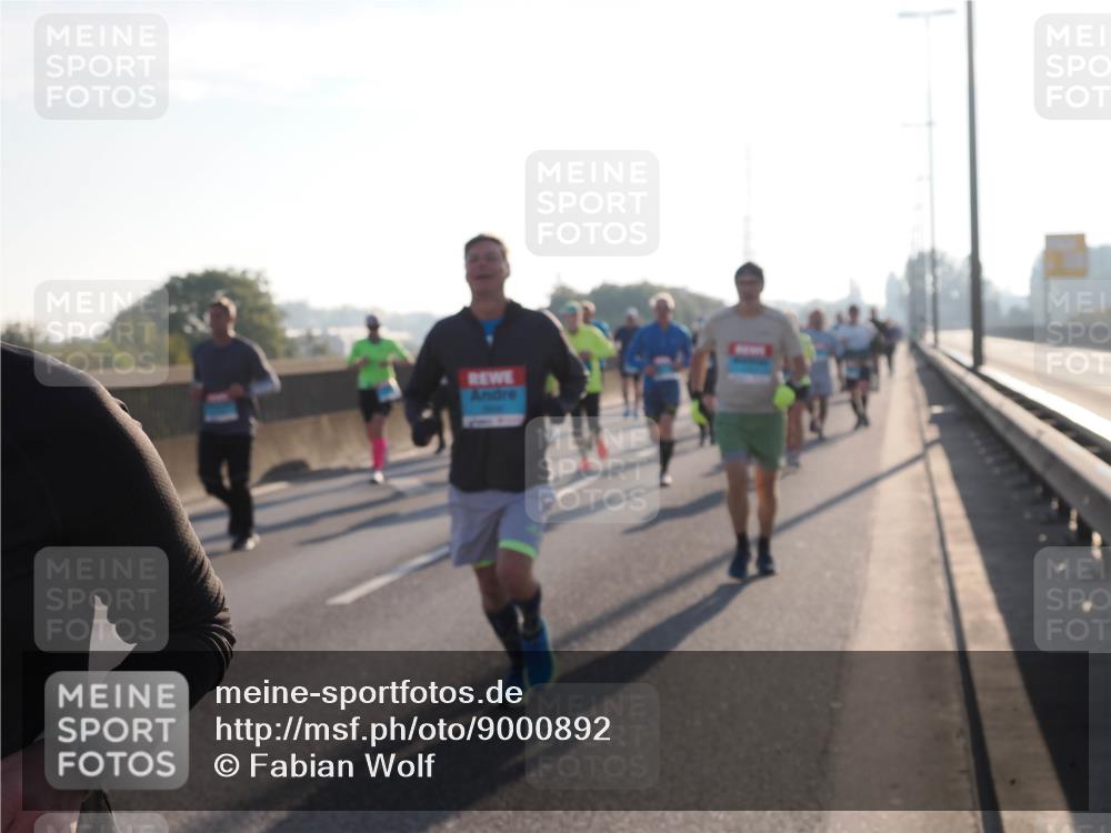 03.10.2025 - Köhlbrandbrückenlauf Fabian Wolf http://msf.ph/oto/9000892 03.10.2025 09:17:21 Position 3  meine-sportfotos.de