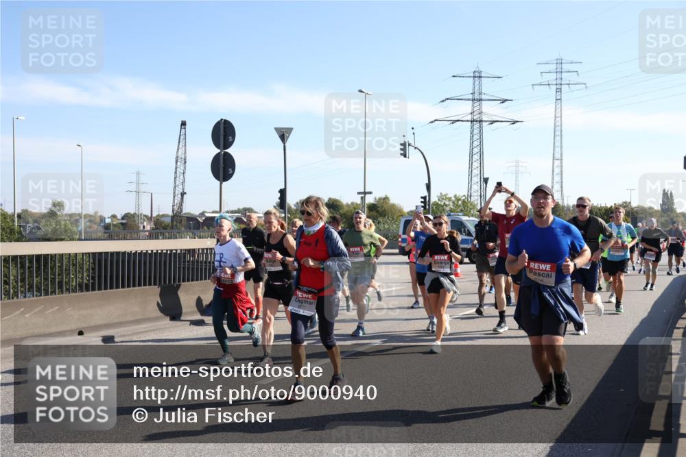 03.10.2025 - Köhlbrandbrückenlauf Julia Fischer http://msf.ph/oto/9000940 03.10.2025 12:16:29 Position 3 6034, 6271 meine-sportfotos.de