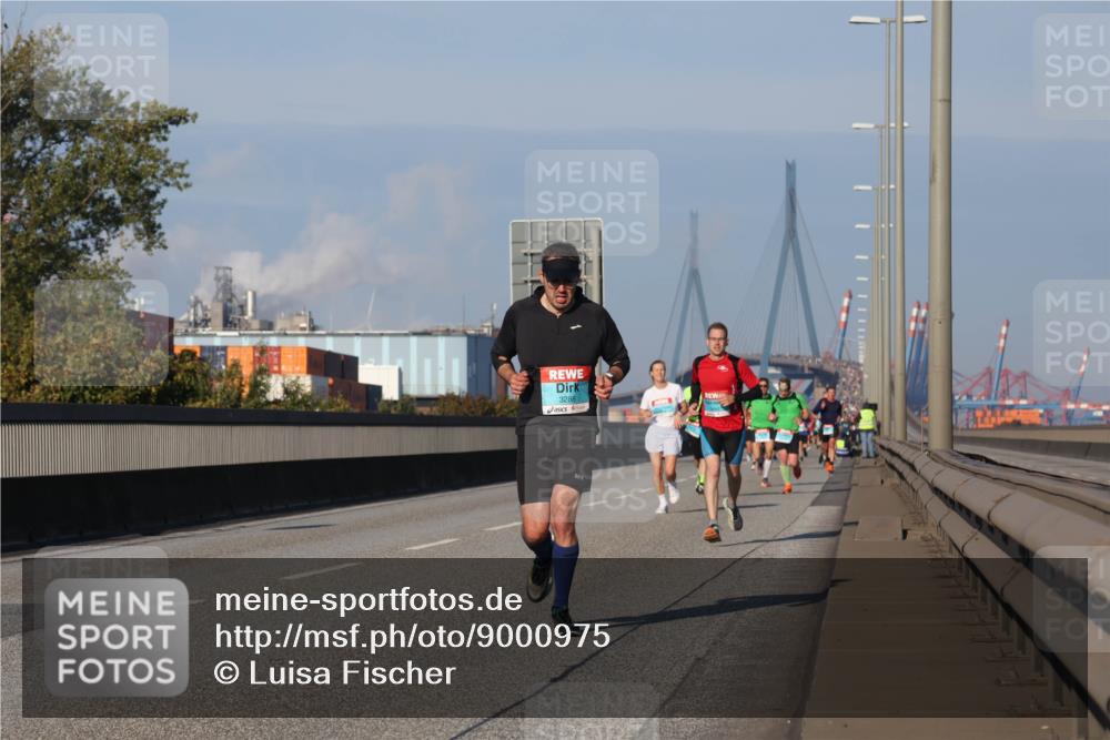 03.10.2025 - Köhlbrandbrückenlauf Luisa Fischer http://msf.ph/oto/9000975 03.10.2025 10:42:59 Position 3 3288 meine-sportfotos.de