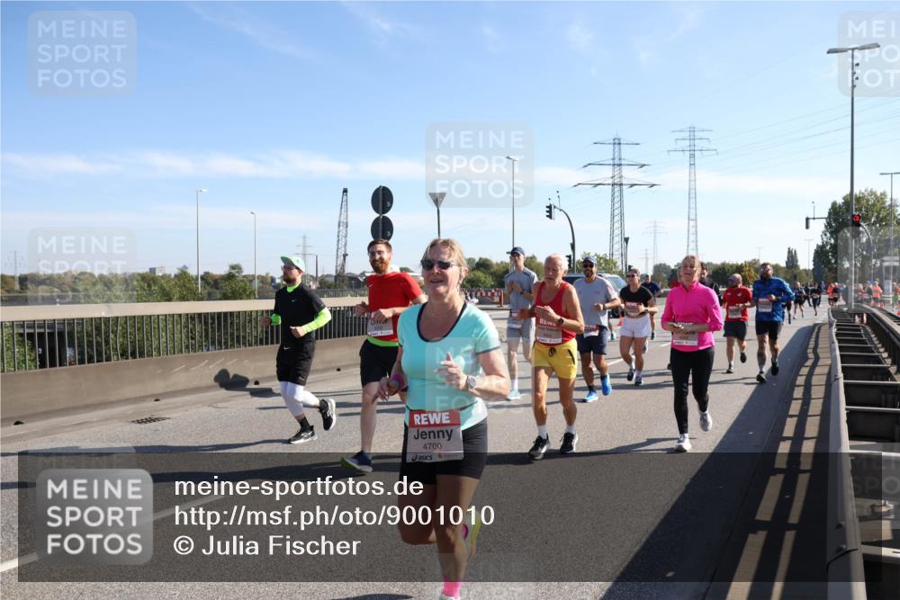 03.10.2025 - Köhlbrandbrückenlauf Julia Fischer http://msf.ph/oto/9001010 03.10.2025 12:16:40 Position 3 4700 meine-sportfotos.de
