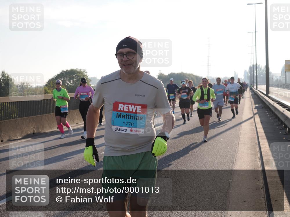 03.10.2025 - Köhlbrandbrückenlauf Fabian Wolf http://msf.ph/oto/9001013 03.10.2025 09:17:23 Position 3 1776 meine-sportfotos.de