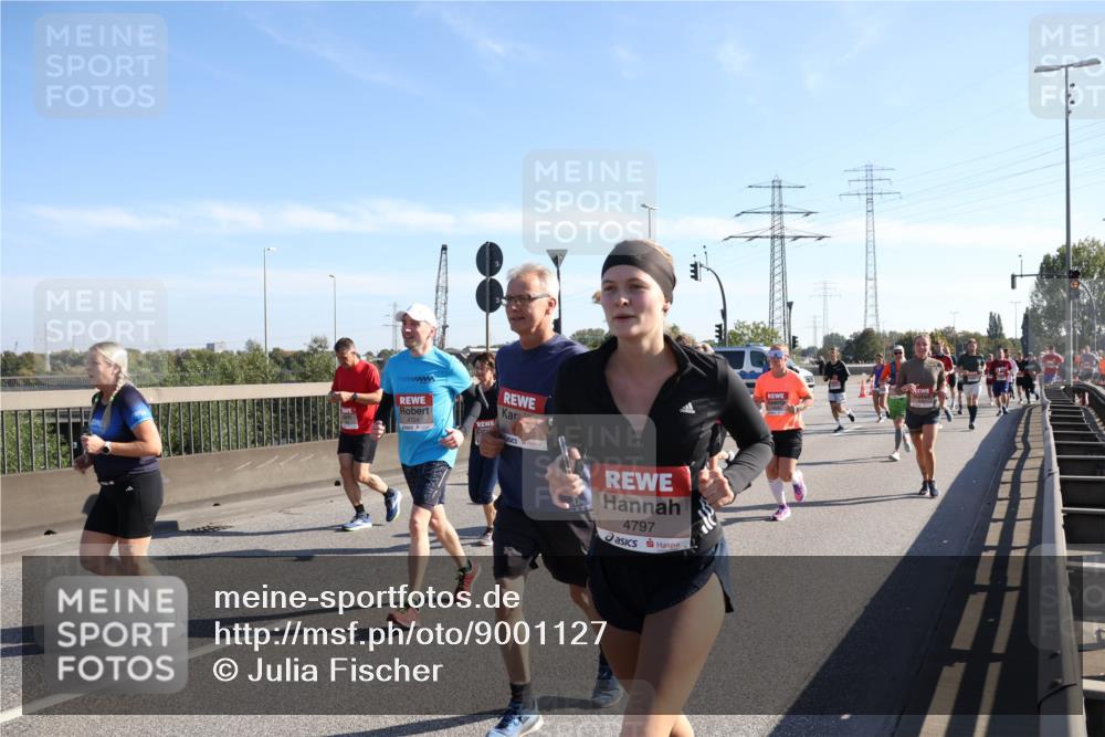 03.10.2025 - Köhlbrandbrückenlauf Julia Fischer http://msf.ph/oto/9001127 03.10.2025 12:16:52 Position 3 4724, 4797 meine-sportfotos.de