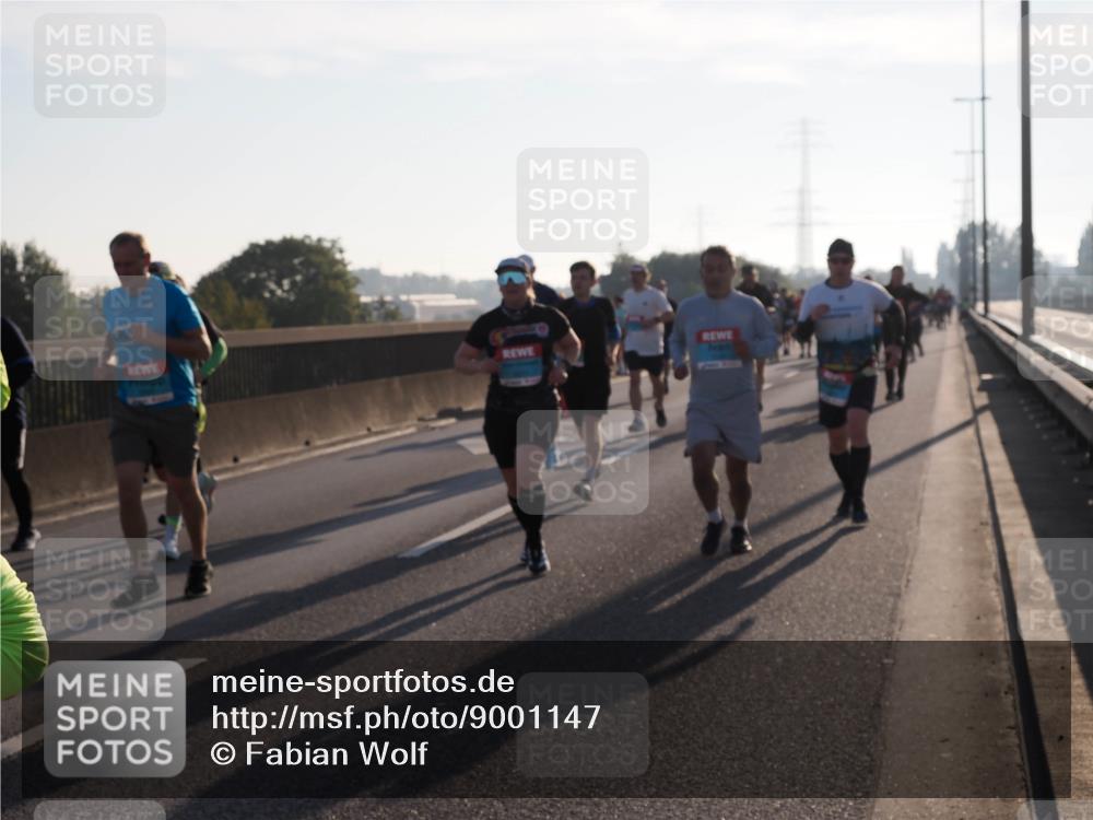 03.10.2025 - Köhlbrandbrückenlauf Fabian Wolf http://msf.ph/oto/9001147 03.10.2025 09:17:26 Position 3  meine-sportfotos.de