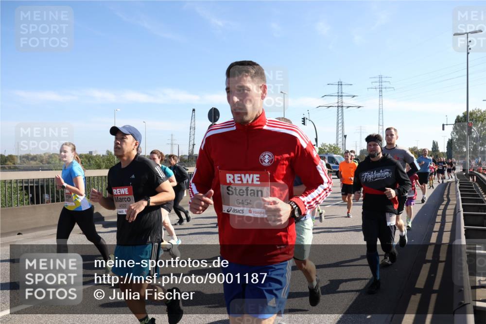 03.10.2025 - Köhlbrandbrückenlauf Julia Fischer http://msf.ph/oto/9001187 03.10.2025 12:17:02 Position 3 4522, 6454 meine-sportfotos.de
