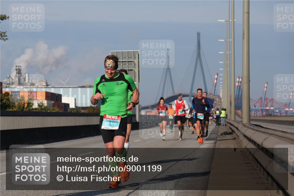 03.10.2025 - Köhlbrandbrückenlauf Luisa Fischer http://msf.ph/oto/9001199 03.10.2025 10:43:11 Position 3 2703 meine-sportfotos.de