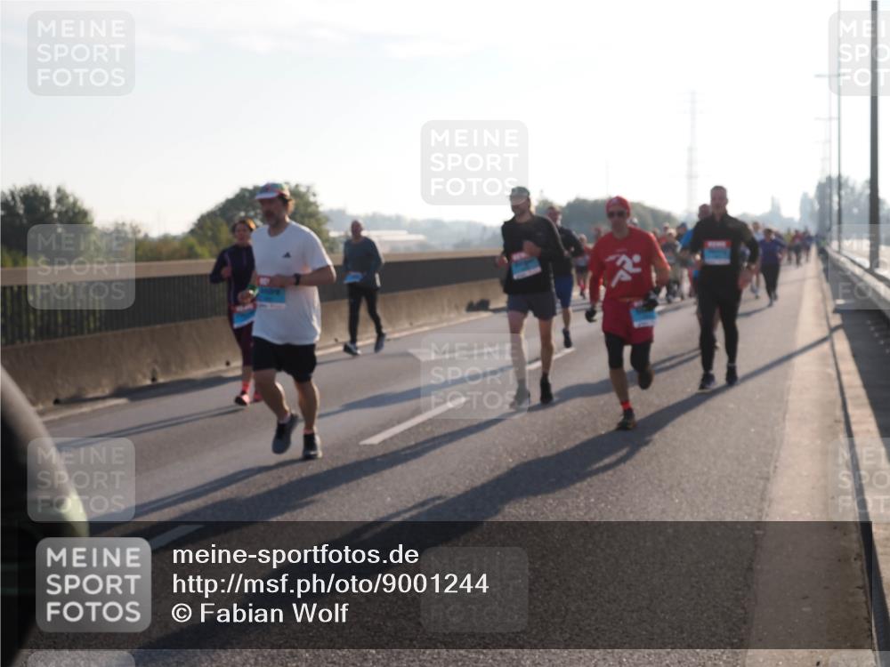 03.10.2025 - Köhlbrandbrückenlauf Fabian Wolf http://msf.ph/oto/9001244 03.10.2025 09:17:30 Position 3  meine-sportfotos.de