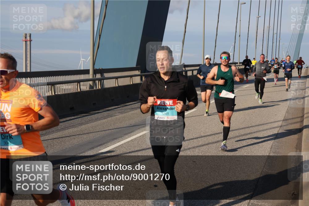 03.10.2025 - Köhlbrandbrückenlauf Julia Fischer http://msf.ph/oto/9001270 03.10.2025 09:38:04 Position 2 3043, 1261 meine-sportfotos.de