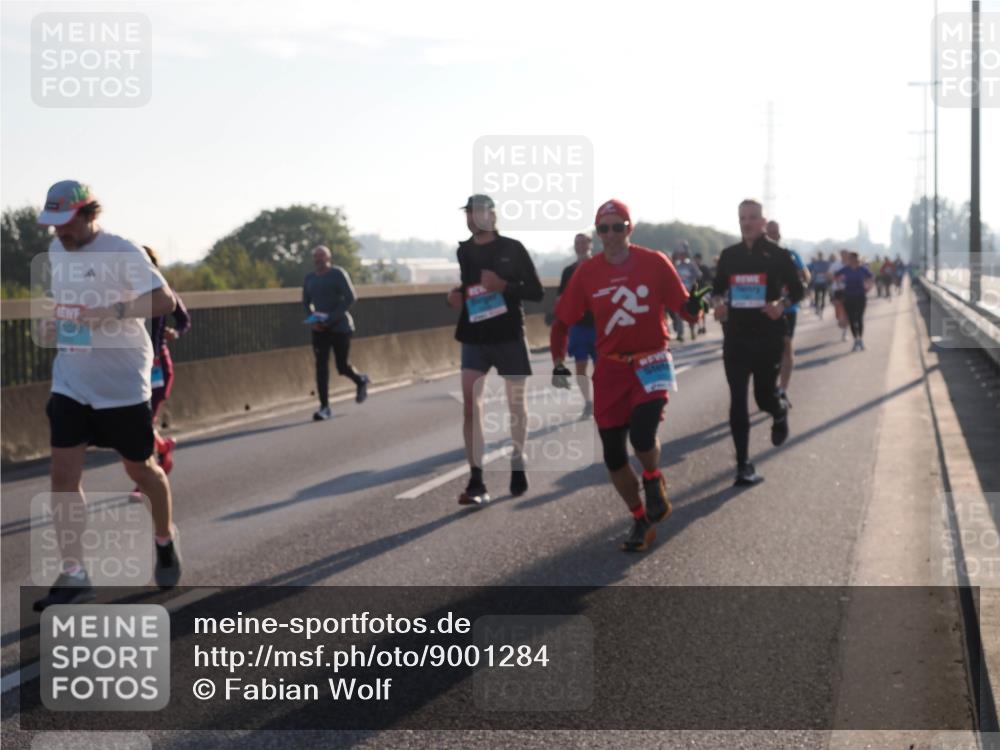 03.10.2025 - Köhlbrandbrückenlauf Fabian Wolf http://msf.ph/oto/9001284 03.10.2025 09:17:31 Position 3  meine-sportfotos.de