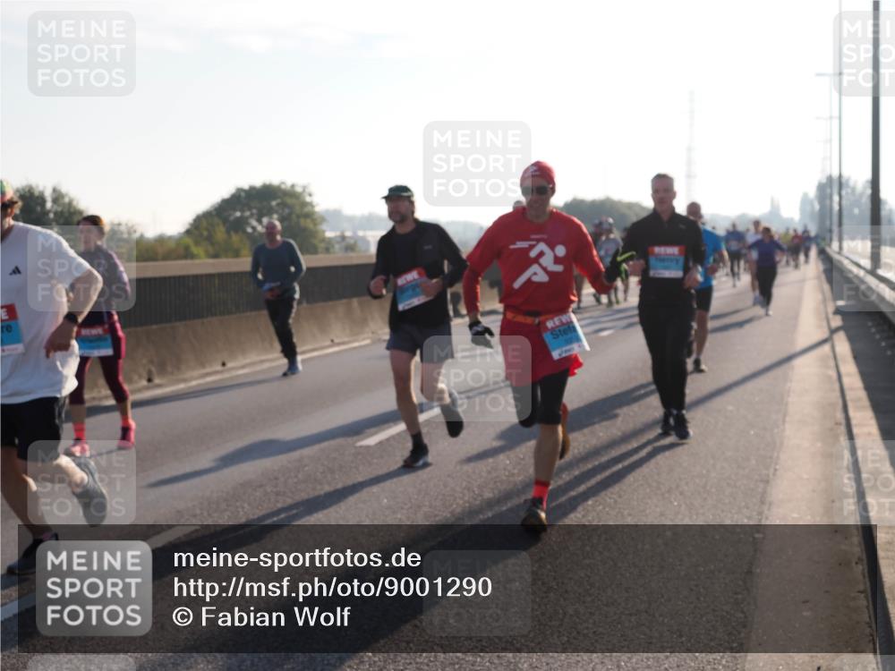 03.10.2025 - Köhlbrandbrückenlauf Fabian Wolf http://msf.ph/oto/9001290 03.10.2025 09:17:31 Position 3  meine-sportfotos.de