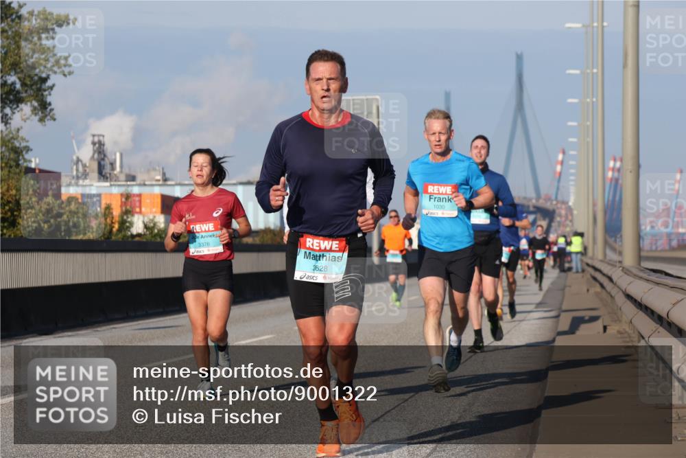 03.10.2025 - Köhlbrandbrückenlauf Luisa Fischer http://msf.ph/oto/9001322 03.10.2025 10:43:19 Position 3 3376, 3628, 1030 meine-sportfotos.de