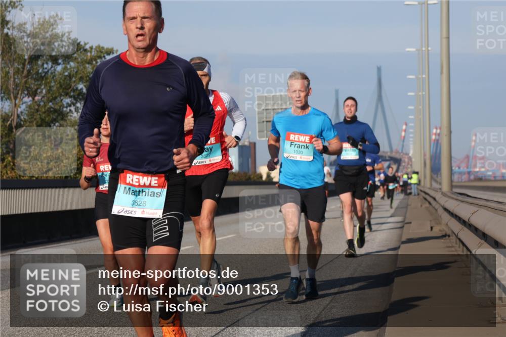 03.10.2025 - Köhlbrandbrückenlauf Luisa Fischer http://msf.ph/oto/9001353 03.10.2025 10:43:20 Position 3 3628, 3527, 1030 meine-sportfotos.de