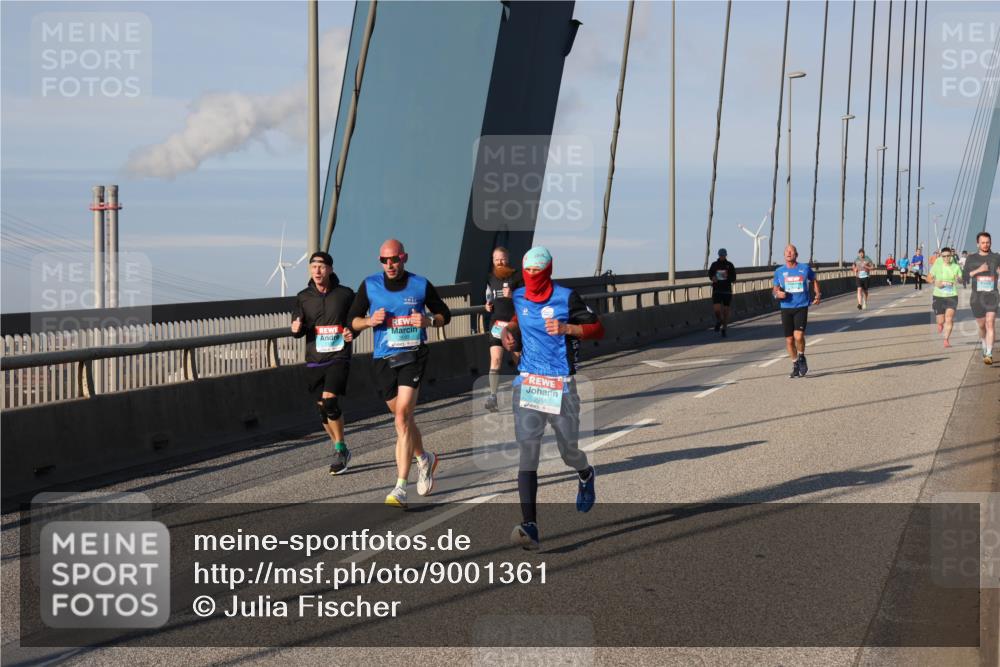 03.10.2025 - Köhlbrandbrückenlauf Julia Fischer http://msf.ph/oto/9001361 03.10.2025 09:38:20 Position 2 2955 meine-sportfotos.de