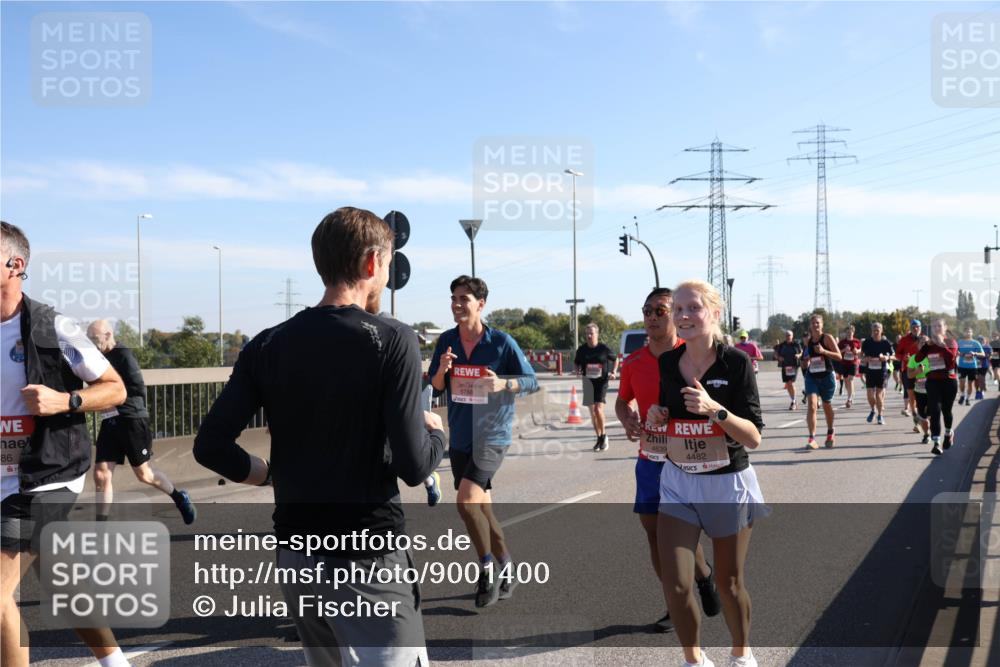 03.10.2025 - Köhlbrandbrückenlauf Julia Fischer http://msf.ph/oto/9001400 03.10.2025 12:17:26 Position 3 86, 6788, 4639, 4482 meine-sportfotos.de