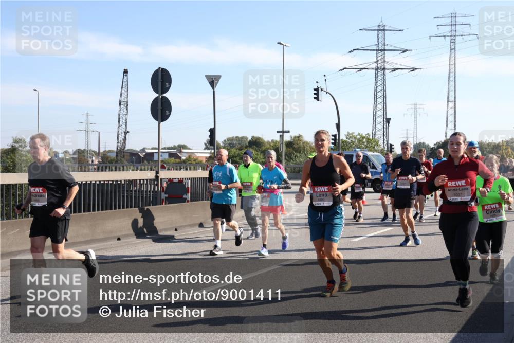 03.10.2025 - Köhlbrandbrückenlauf Julia Fischer http://msf.ph/oto/9001411 03.10.2025 12:17:28 Position 3 6466, 5937 meine-sportfotos.de