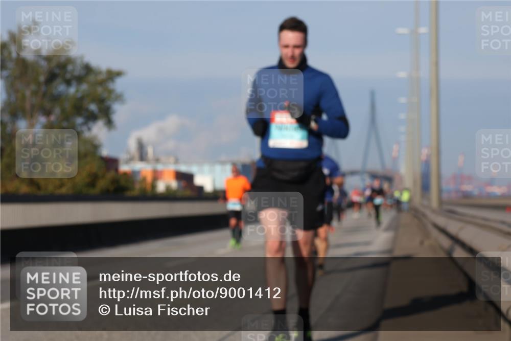 03.10.2025 - Köhlbrandbrückenlauf Luisa Fischer http://msf.ph/oto/9001412 03.10.2025 10:43:23 Position 3  meine-sportfotos.de
