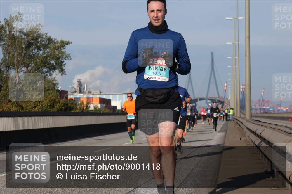 03.10.2025 - Köhlbrandbrückenlauf Luisa Fischer http://msf.ph/oto/9001418 03.10.2025 10:43:24 Position 3 1016 meine-sportfotos.de