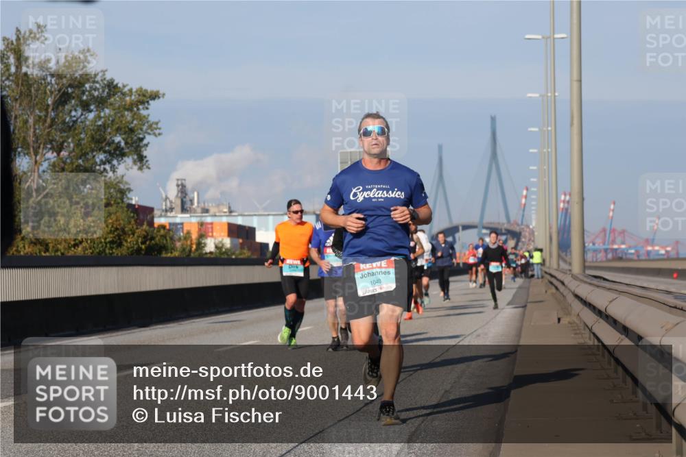 03.10.2025 - Köhlbrandbrückenlauf Luisa Fischer http://msf.ph/oto/9001443 03.10.2025 10:43:25 Position 3 1040 meine-sportfotos.de