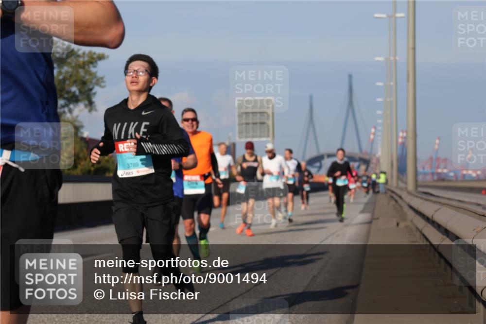 03.10.2025 - Köhlbrandbrückenlauf Luisa Fischer http://msf.ph/oto/9001494 03.10.2025 10:43:28 Position 3 3789 meine-sportfotos.de