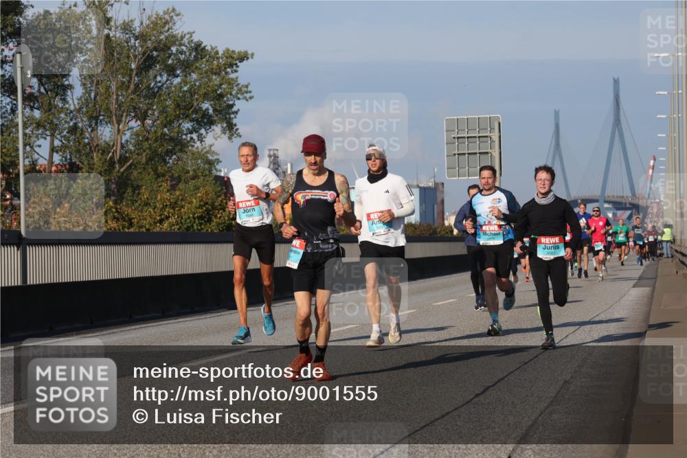 03.10.2025 - Köhlbrandbrückenlauf Luisa Fischer http://msf.ph/oto/9001555 03.10.2025 10:43:31 Position 3 1048, 3083 meine-sportfotos.de