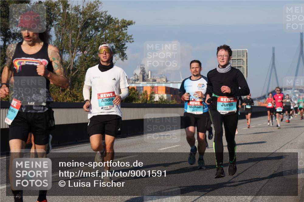 03.10.2025 - Köhlbrandbrückenlauf Luisa Fischer http://msf.ph/oto/9001591 03.10.2025 10:43:33 Position 3 3494, 2879, 5, 3083 meine-sportfotos.de