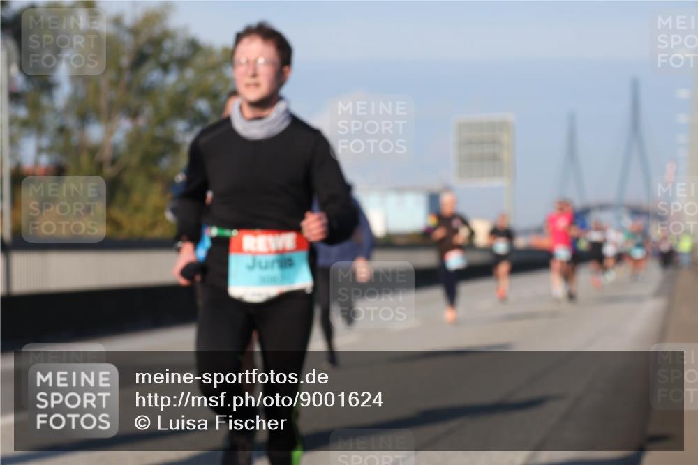 03.10.2025 - Köhlbrandbrückenlauf Luisa Fischer http://msf.ph/oto/9001624 03.10.2025 10:43:34 Position 3  meine-sportfotos.de