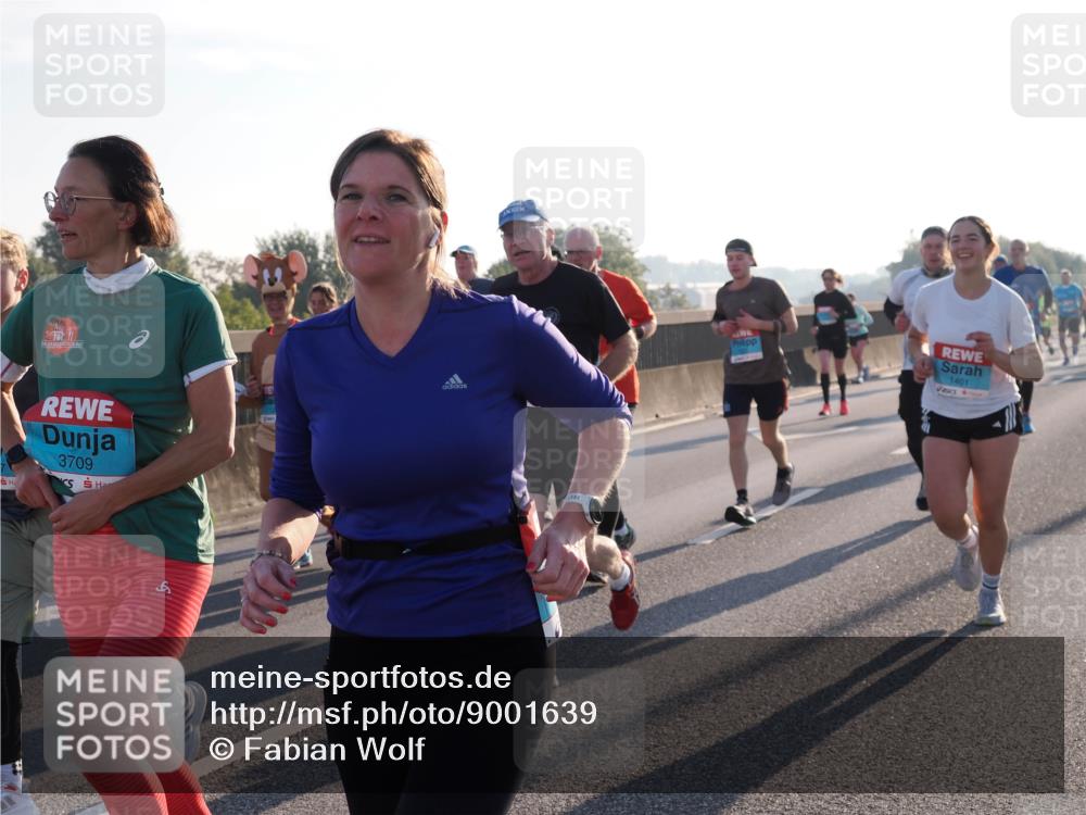 03.10.2025 - Köhlbrandbrückenlauf Fabian Wolf http://msf.ph/oto/9001639 03.10.2025 09:17:39 Position 3 3709, 6, 1401 meine-sportfotos.de