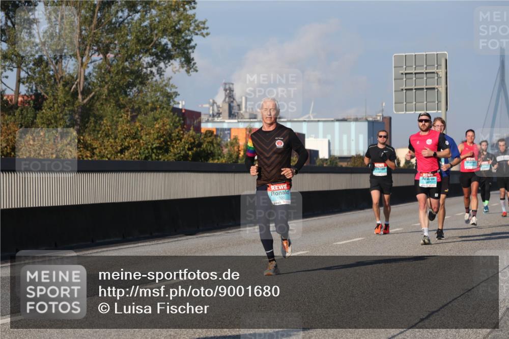 03.10.2025 - Köhlbrandbrückenlauf Luisa Fischer http://msf.ph/oto/9001680 03.10.2025 10:43:37 Position 3 1020, 2001 meine-sportfotos.de