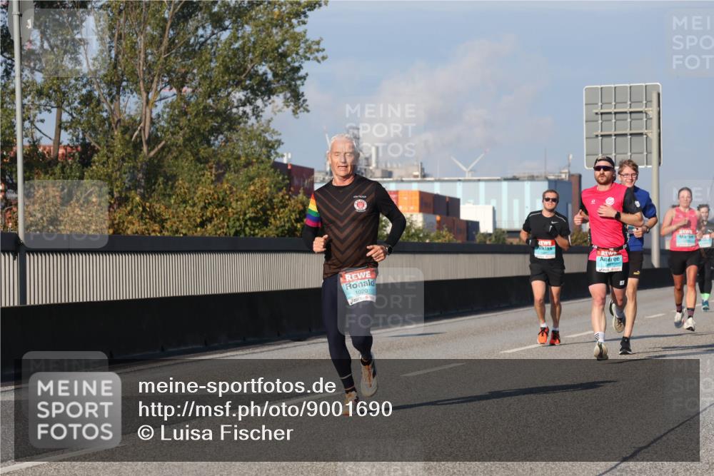 03.10.2025 - Köhlbrandbrückenlauf Luisa Fischer http://msf.ph/oto/9001690 03.10.2025 10:43:38 Position 3 1020 meine-sportfotos.de