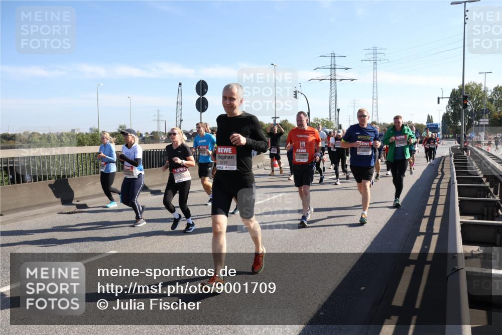 03.10.2025 - Köhlbrandbrückenlauf Julia Fischer http://msf.ph/oto/9001709 03.10.2025 12:18:08 Position 3 5115 meine-sportfotos.de