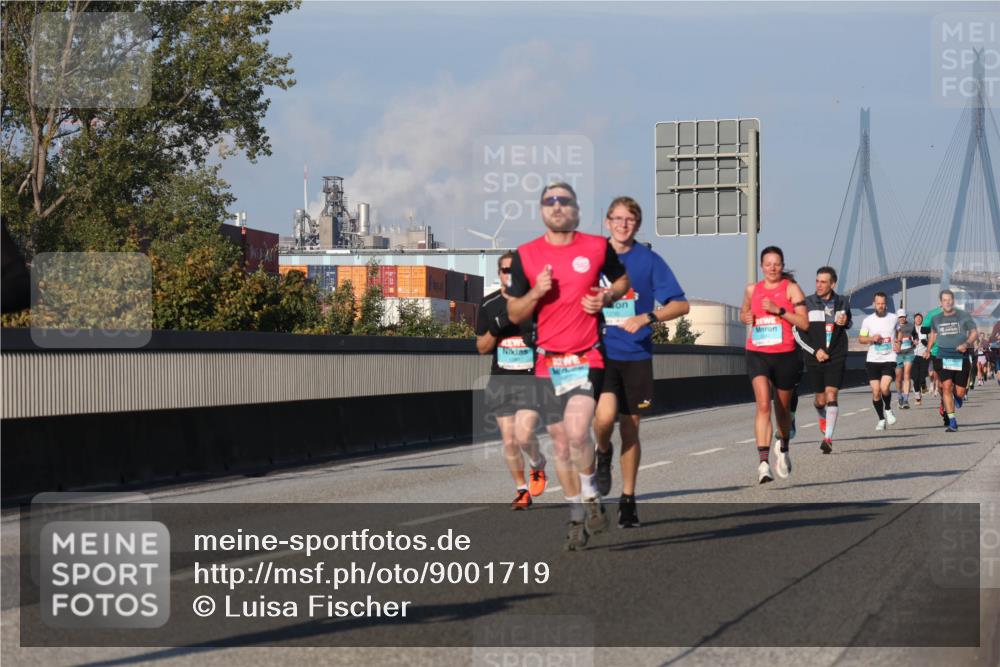 03.10.2025 - Köhlbrandbrückenlauf Luisa Fischer http://msf.ph/oto/9001719 03.10.2025 10:43:40 Position 3  meine-sportfotos.de