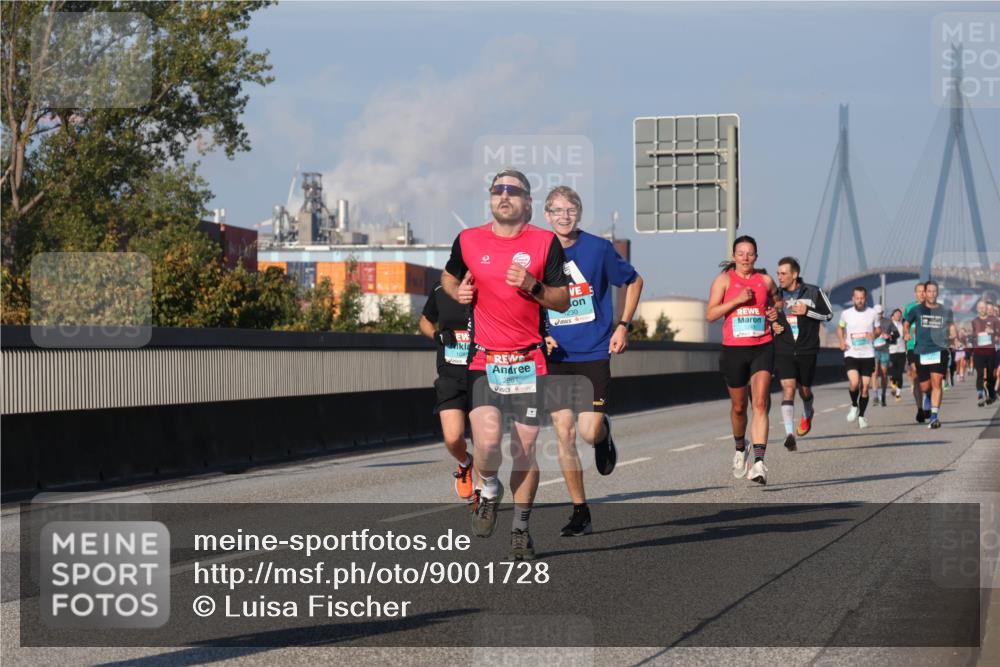 03.10.2025 - Köhlbrandbrückenlauf Luisa Fischer http://msf.ph/oto/9001728 03.10.2025 10:43:40 Position 3 1085, 2961, 1230 meine-sportfotos.de